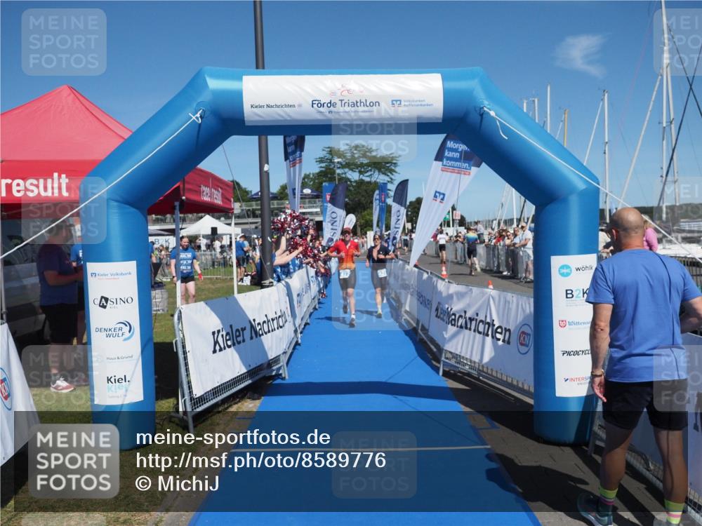 17.08.2025 - KN Förde Triathlon 2025 MichiJ http://msf.ph/oto/8589776 17.08.2025 13:48:23 Laufen 431, 472 meine-sportfotos.de