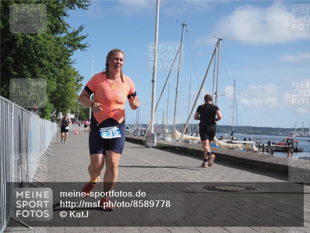 17.08.2025 - KN Förde Triathlon 2025 KatJ http://msf.ph/oto/8589778 17.08.2025 10:42:57 Laufen 194, 235 meine-sportfotos.de