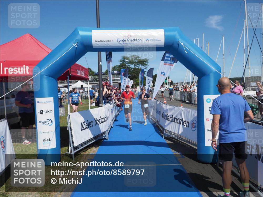 17.08.2025 - KN Förde Triathlon 2025 MichiJ http://msf.ph/oto/8589797 17.08.2025 13:48:24 Laufen 431, 472 meine-sportfotos.de