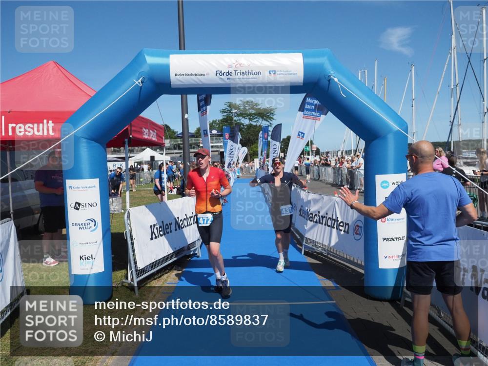 17.08.2025 - KN Förde Triathlon 2025 MichiJ http://msf.ph/oto/8589837 17.08.2025 13:48:25 Laufen 431, 472 meine-sportfotos.de
