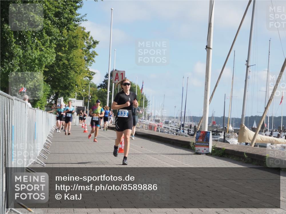 17.08.2025 - KN Förde Triathlon 2025 KatJ http://msf.ph/oto/8589886 17.08.2025 10:16:43 Laufen 133, 184 meine-sportfotos.de