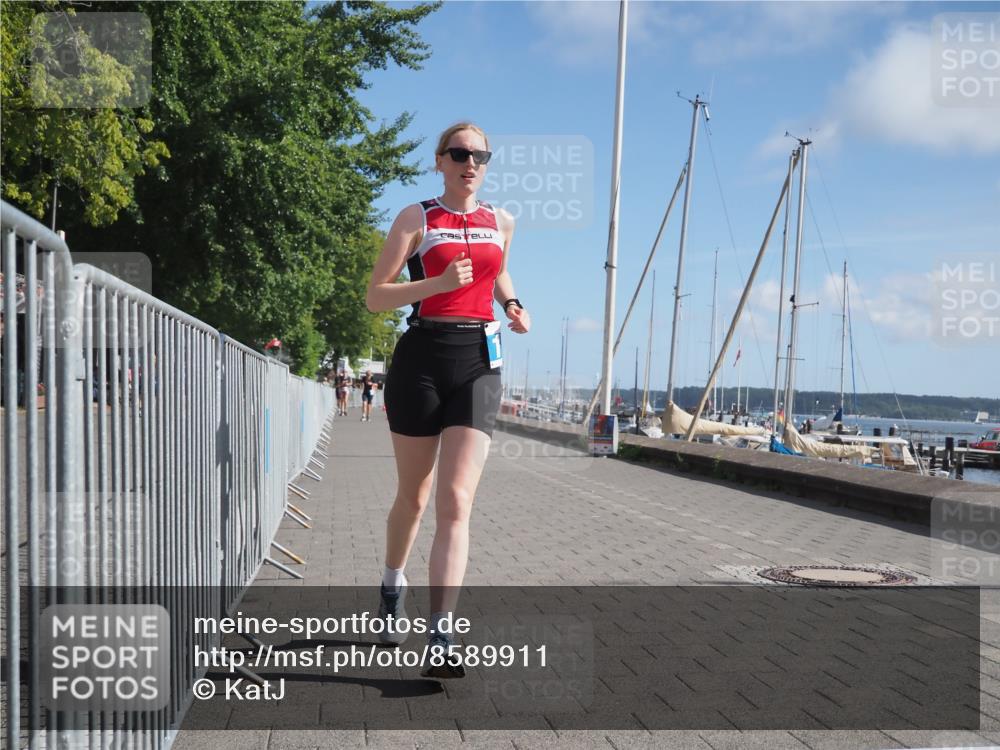 17.08.2025 - KN Förde Triathlon 2025 KatJ http://msf.ph/oto/8589911 17.08.2025 10:43:31 Laufen 171 meine-sportfotos.de