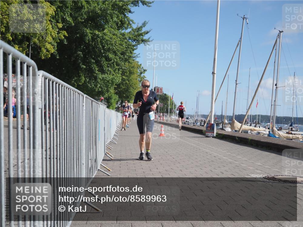 17.08.2025 - KN Förde Triathlon 2025 KatJ http://msf.ph/oto/8589963 17.08.2025 10:43:43 Laufen 190 meine-sportfotos.de