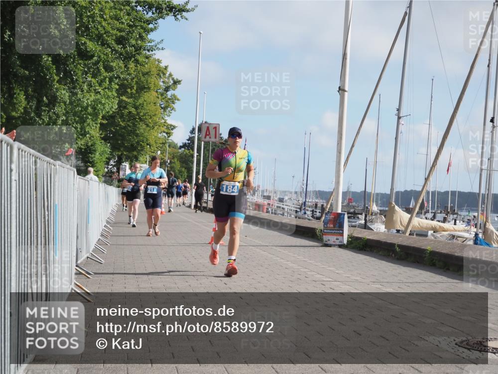 17.08.2025 - KN Förde Triathlon 2025 KatJ http://msf.ph/oto/8589972 17.08.2025 10:16:48 Laufen 133, 172, 184, 211 meine-sportfotos.de