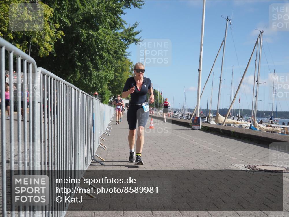 17.08.2025 - KN Förde Triathlon 2025 KatJ http://msf.ph/oto/8589981 17.08.2025 10:43:44 Laufen 188, 190 meine-sportfotos.de