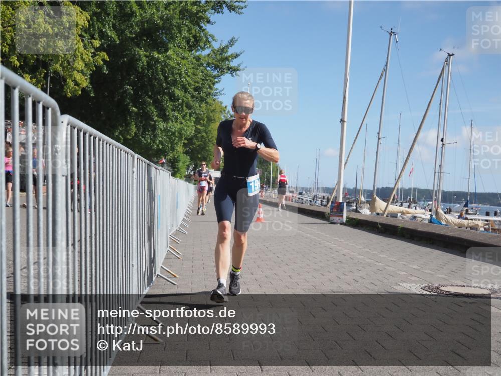 17.08.2025 - KN Förde Triathlon 2025 KatJ http://msf.ph/oto/8589993 17.08.2025 10:43:44 Laufen 188, 190 meine-sportfotos.de