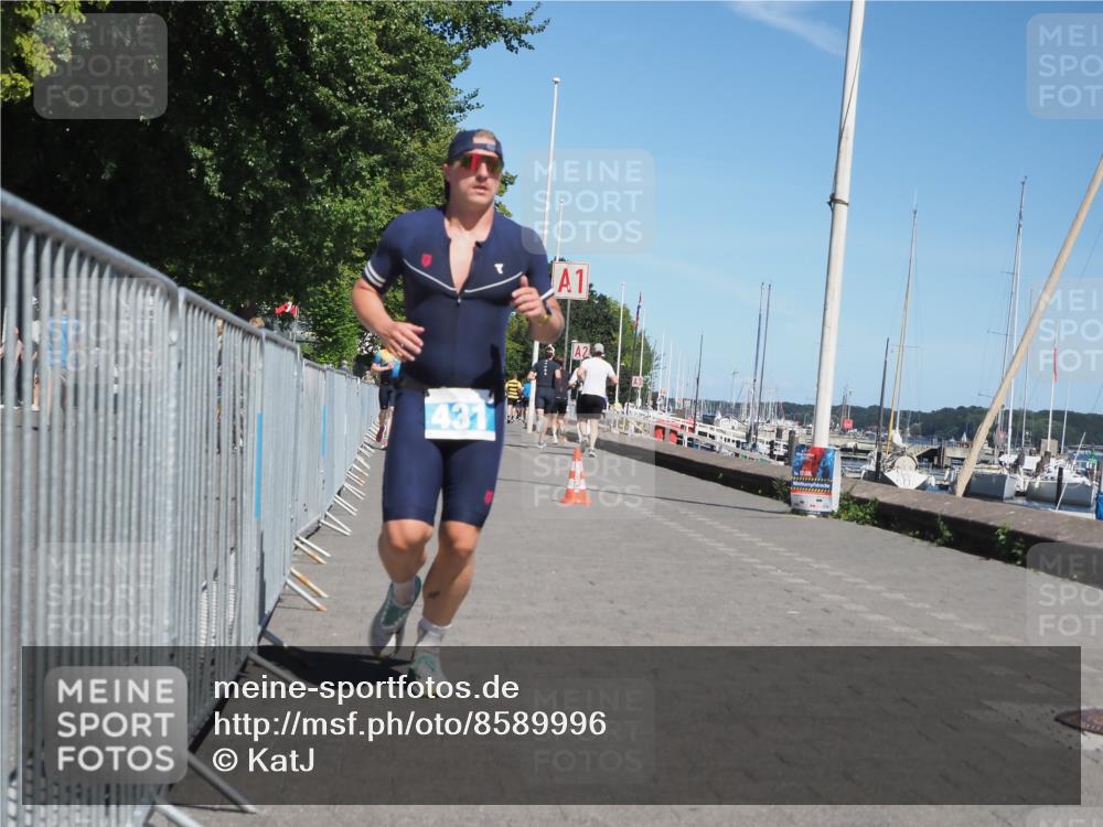 17.08.2025 - KN Förde Triathlon 2025 KatJ http://msf.ph/oto/8589996 17.08.2025 13:35:11 Laufen 428, 431 meine-sportfotos.de