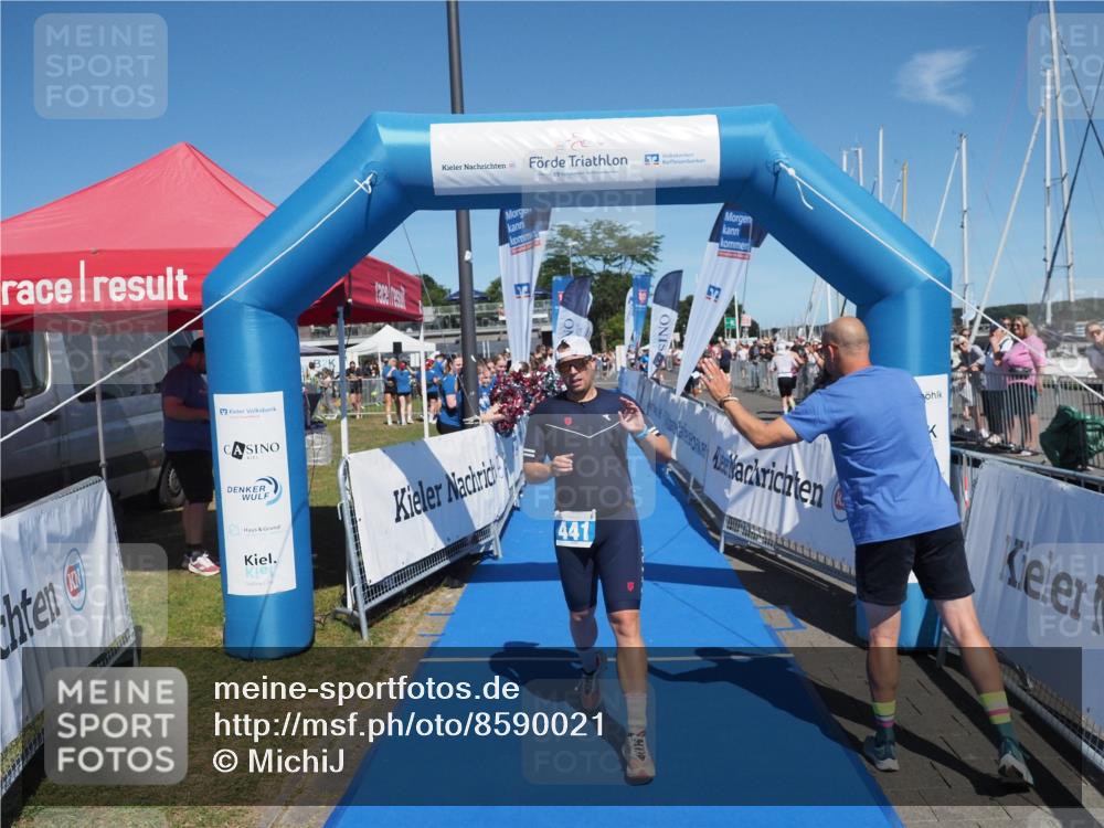 17.08.2025 - KN Förde Triathlon 2025 MichiJ http://msf.ph/oto/8590021 17.08.2025 13:48:46 Laufen 441 meine-sportfotos.de