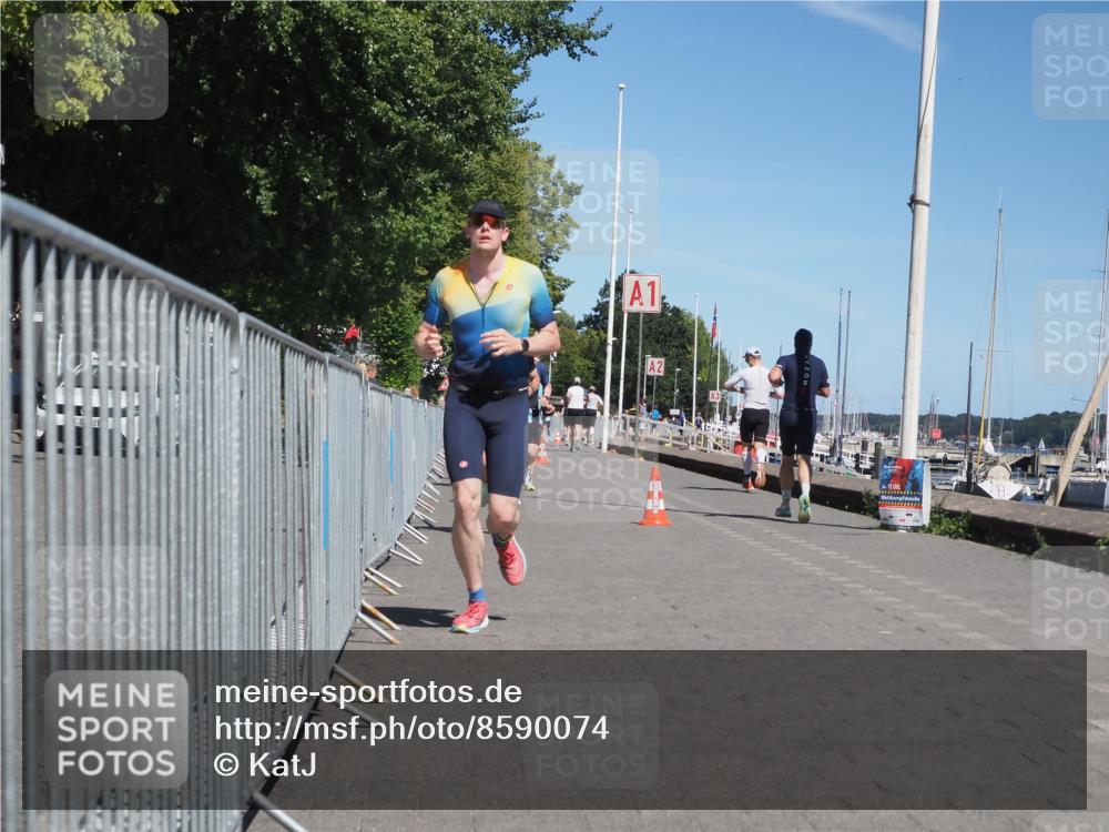 17.08.2025 - KN Förde Triathlon 2025 KatJ http://msf.ph/oto/8590074 17.08.2025 13:35:19 Laufen 396, 406, 427, 454, 487, 532 meine-sportfotos.de