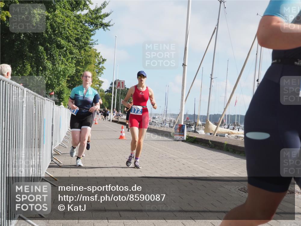 17.08.2025 - KN Förde Triathlon 2025 KatJ http://msf.ph/oto/8590087 17.08.2025 10:16:56 Laufen 131, 151, 172, 182, 211 meine-sportfotos.de