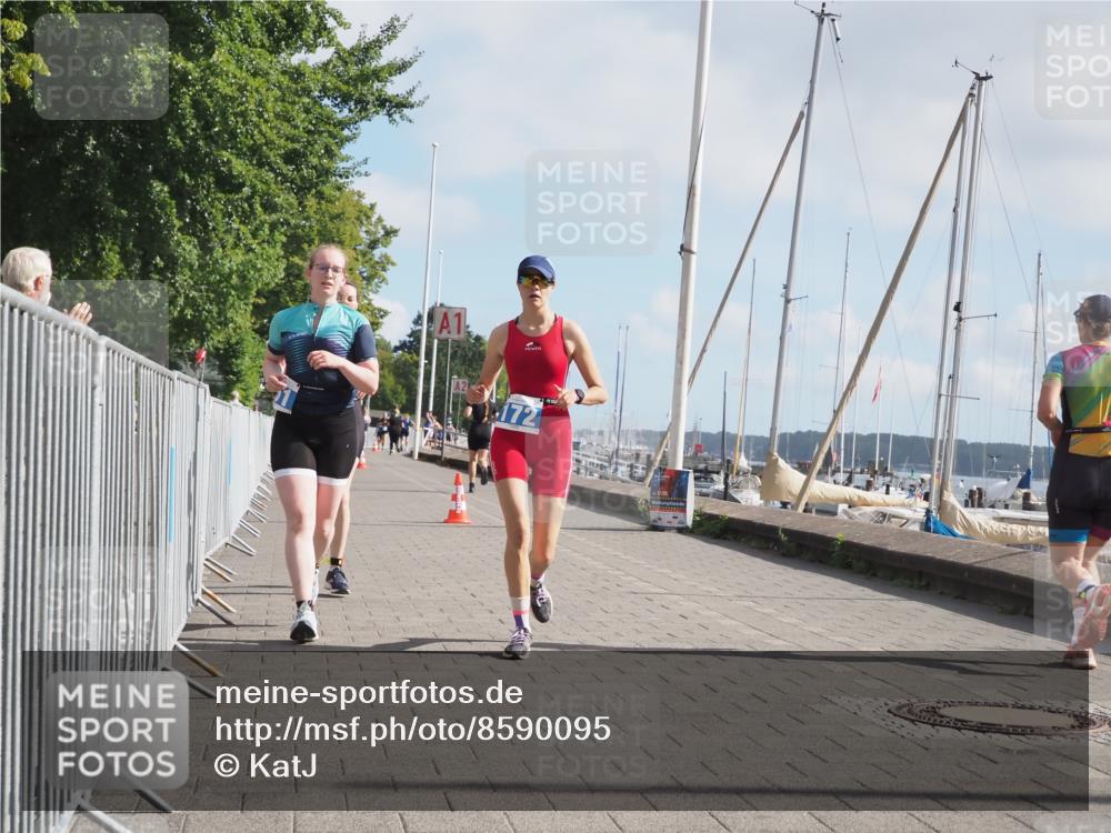 17.08.2025 - KN Förde Triathlon 2025 KatJ http://msf.ph/oto/8590095 17.08.2025 10:16:56 Laufen 131, 151, 172, 182, 211 meine-sportfotos.de