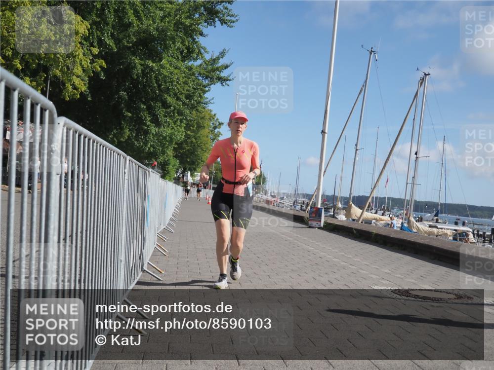 17.08.2025 - KN Förde Triathlon 2025 KatJ http://msf.ph/oto/8590103 17.08.2025 10:43:58 Laufen 225, 245 meine-sportfotos.de