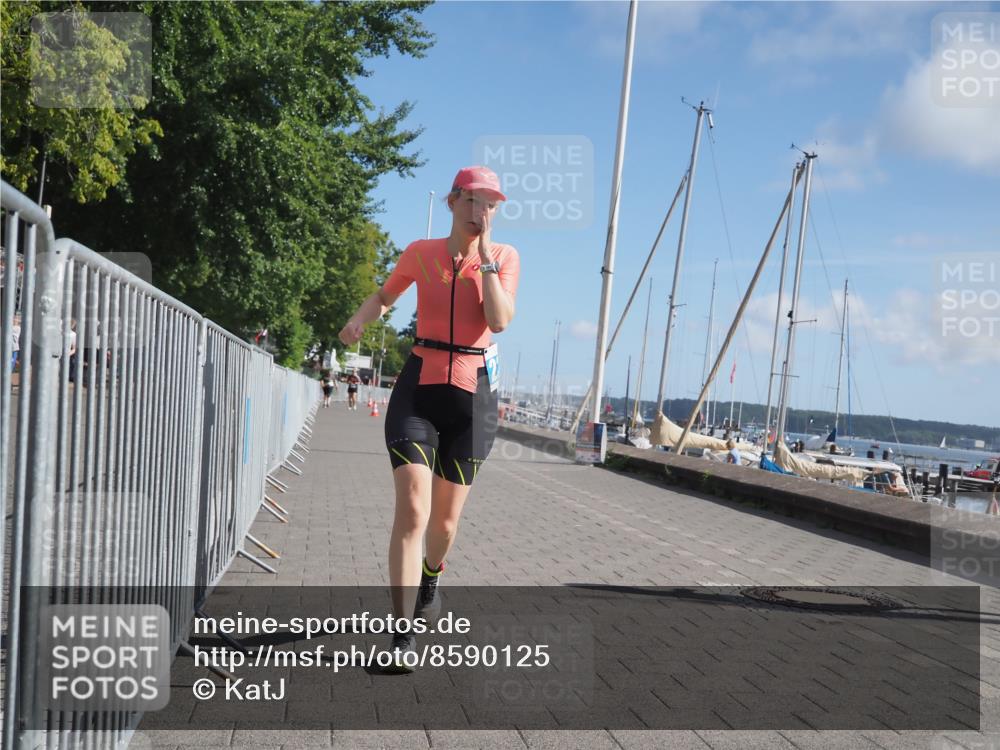 17.08.2025 - KN Förde Triathlon 2025 KatJ http://msf.ph/oto/8590125 17.08.2025 10:43:58 Laufen 225, 245 meine-sportfotos.de