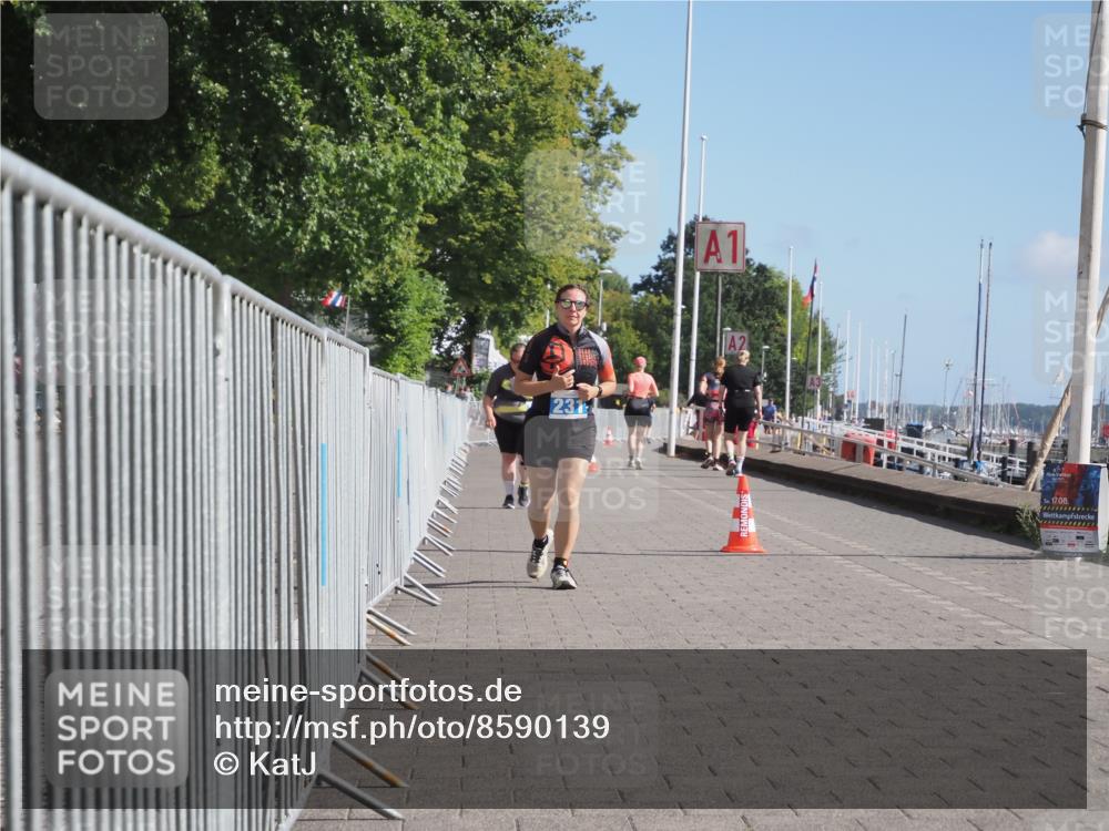 17.08.2025 - KN Förde Triathlon 2025 KatJ http://msf.ph/oto/8590139 17.08.2025 10:44:18 Laufen 231 meine-sportfotos.de