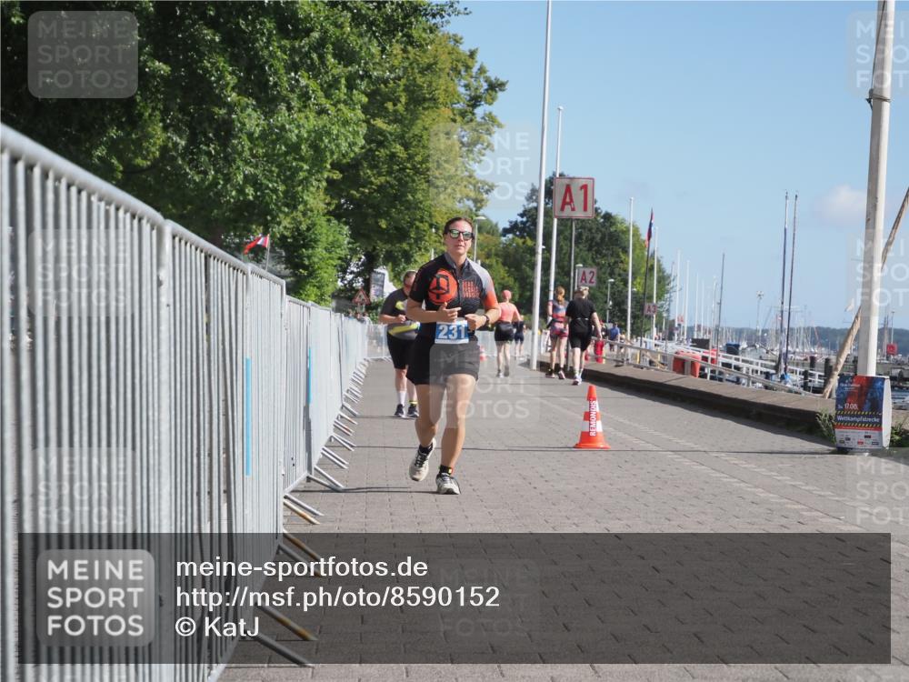 17.08.2025 - KN Förde Triathlon 2025 KatJ http://msf.ph/oto/8590152 17.08.2025 10:44:19 Laufen 231 meine-sportfotos.de