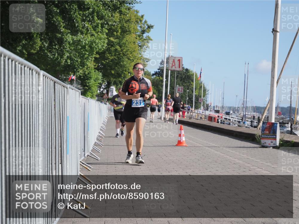 17.08.2025 - KN Förde Triathlon 2025 KatJ http://msf.ph/oto/8590163 17.08.2025 10:44:19 Laufen 231 meine-sportfotos.de