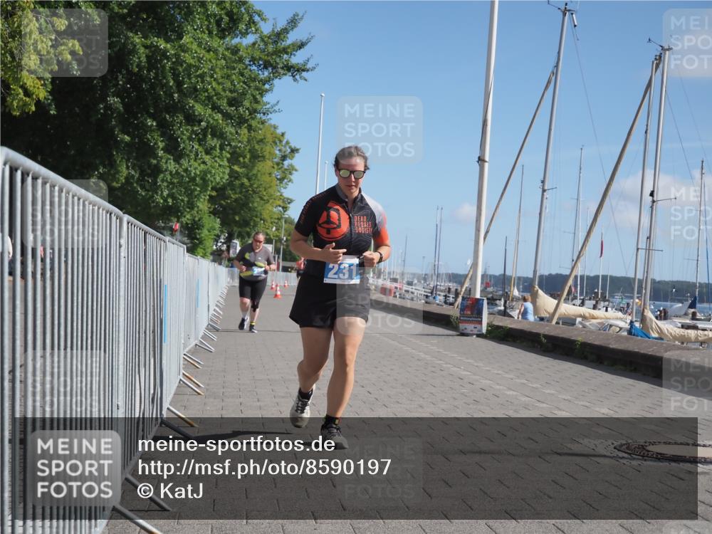 17.08.2025 - KN Förde Triathlon 2025 KatJ http://msf.ph/oto/8590197 17.08.2025 10:44:22 Laufen 231, 238 meine-sportfotos.de