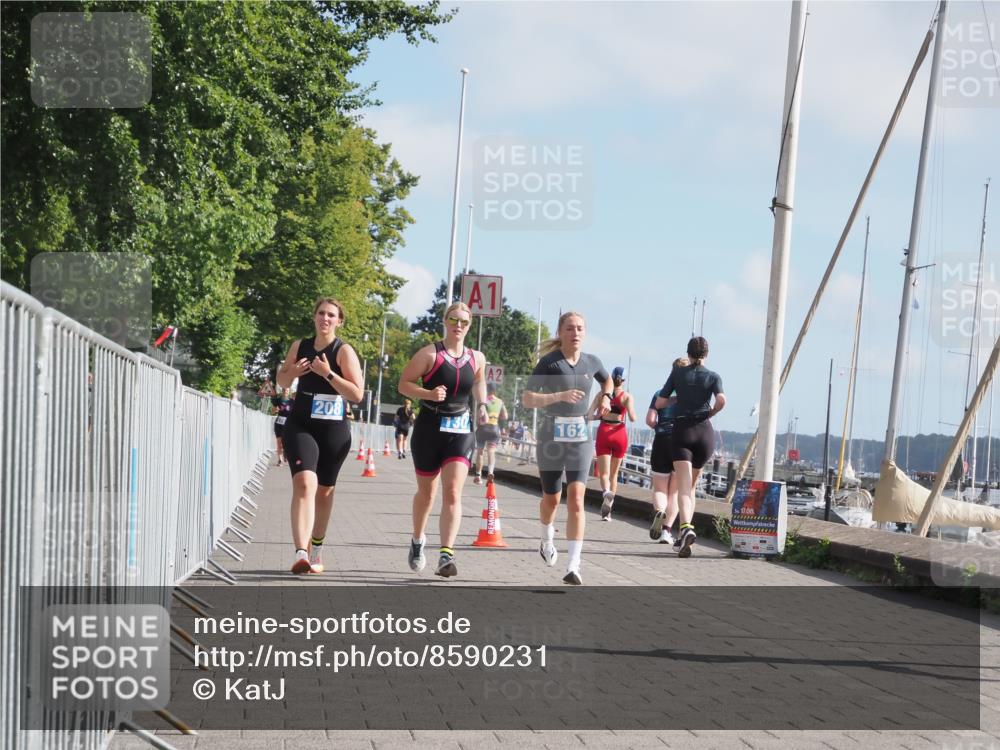 17.08.2025 - KN Förde Triathlon 2025 KatJ http://msf.ph/oto/8590231 17.08.2025 10:17:08 Laufen 130, 162, 208 meine-sportfotos.de