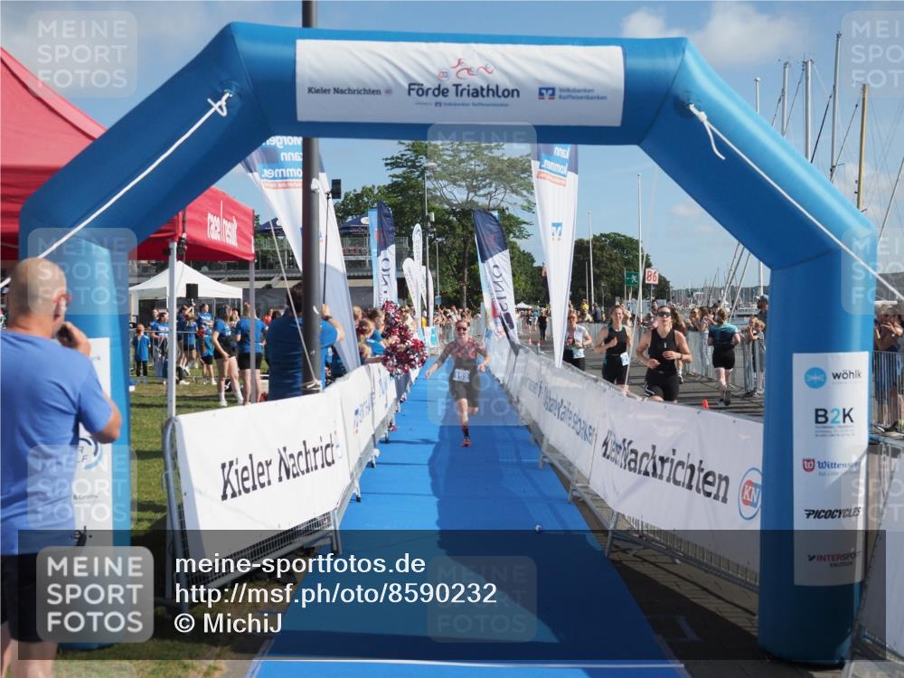17.08.2025 - KN Förde Triathlon 2025 MichiJ http://msf.ph/oto/8590232 17.08.2025 10:31:51 Laufen 152 meine-sportfotos.de