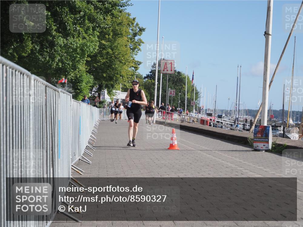17.08.2025 - KN Förde Triathlon 2025 KatJ http://msf.ph/oto/8590327 17.08.2025 10:45:01 Laufen 197 meine-sportfotos.de
