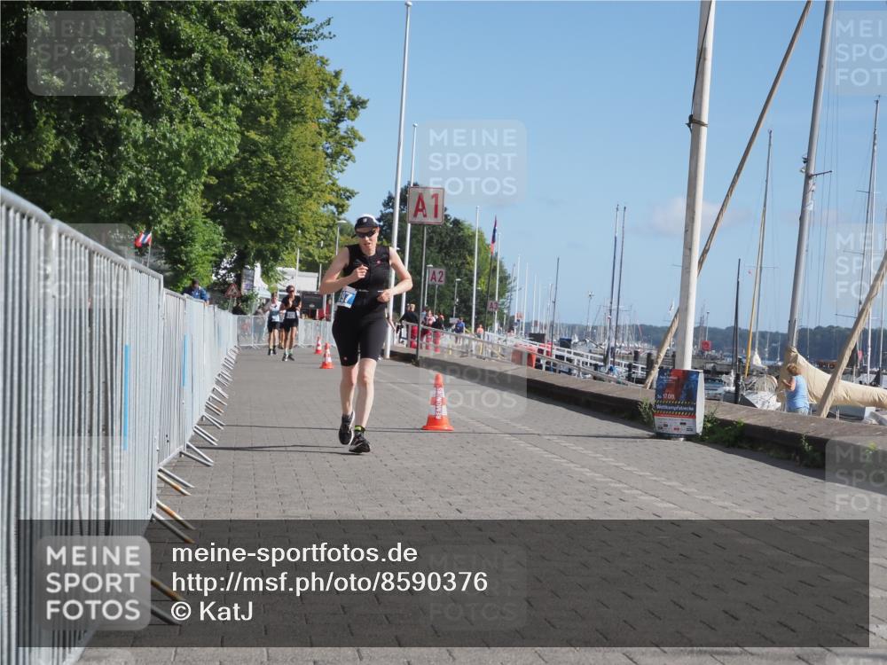 17.08.2025 - KN Förde Triathlon 2025 KatJ http://msf.ph/oto/8590376 17.08.2025 10:45:03 Laufen 197 meine-sportfotos.de