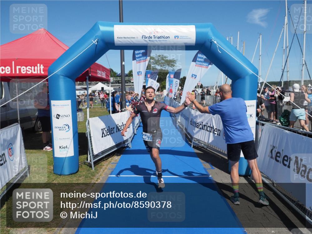 17.08.2025 - KN Förde Triathlon 2025 MichiJ http://msf.ph/oto/8590378 17.08.2025 13:49:31 Laufen 467 meine-sportfotos.de