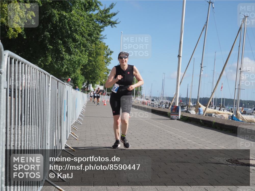 17.08.2025 - KN Förde Triathlon 2025 KatJ http://msf.ph/oto/8590447 17.08.2025 10:45:06 Laufen 197 meine-sportfotos.de
