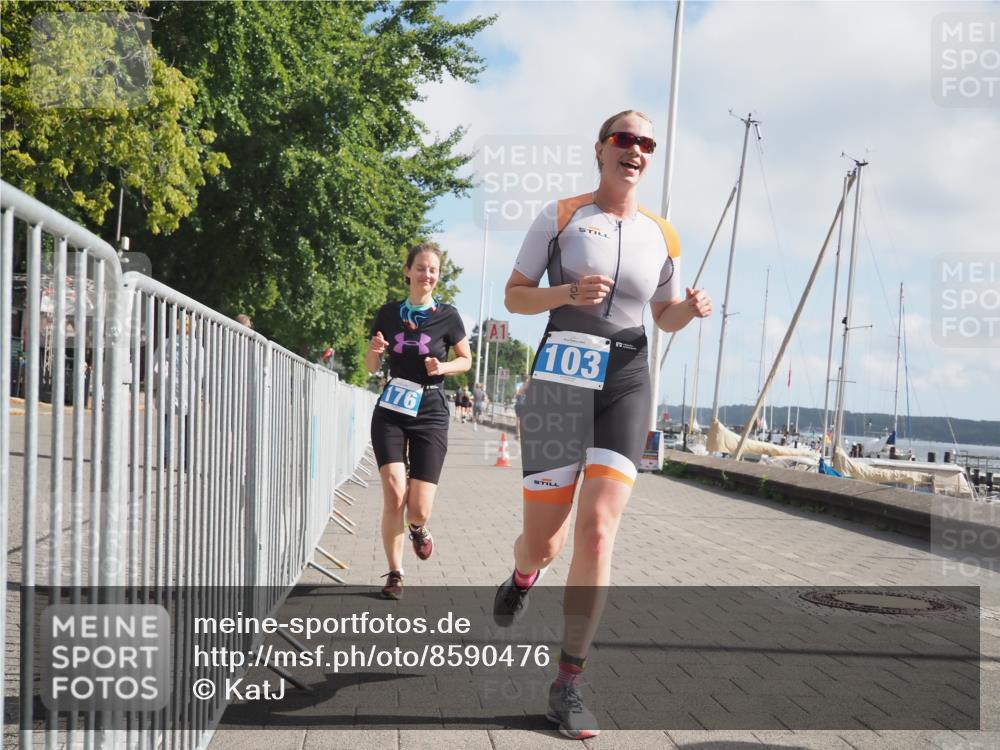 17.08.2025 - KN Förde Triathlon 2025 KatJ http://msf.ph/oto/8590476 17.08.2025 10:17:24 Laufen 103, 176, 180 meine-sportfotos.de