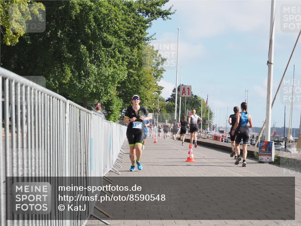 17.08.2025 - KN Förde Triathlon 2025 KatJ http://msf.ph/oto/8590548 17.08.2025 10:17:35 Laufen 102, 160, 186 meine-sportfotos.de