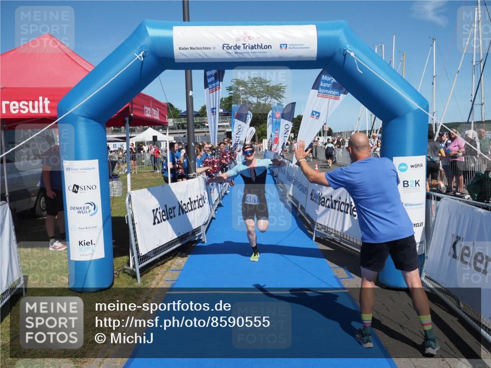 17.08.2025 - KN Förde Triathlon 2025 MichiJ http://msf.ph/oto/8590555 17.08.2025 13:49:47 Laufen 461 meine-sportfotos.de