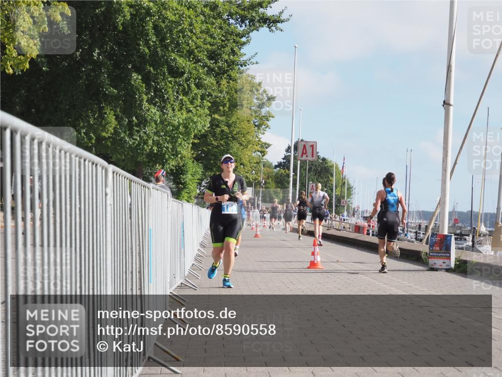 17.08.2025 - KN Förde Triathlon 2025 KatJ http://msf.ph/oto/8590558 17.08.2025 10:17:35 Laufen 102, 160, 186 meine-sportfotos.de
