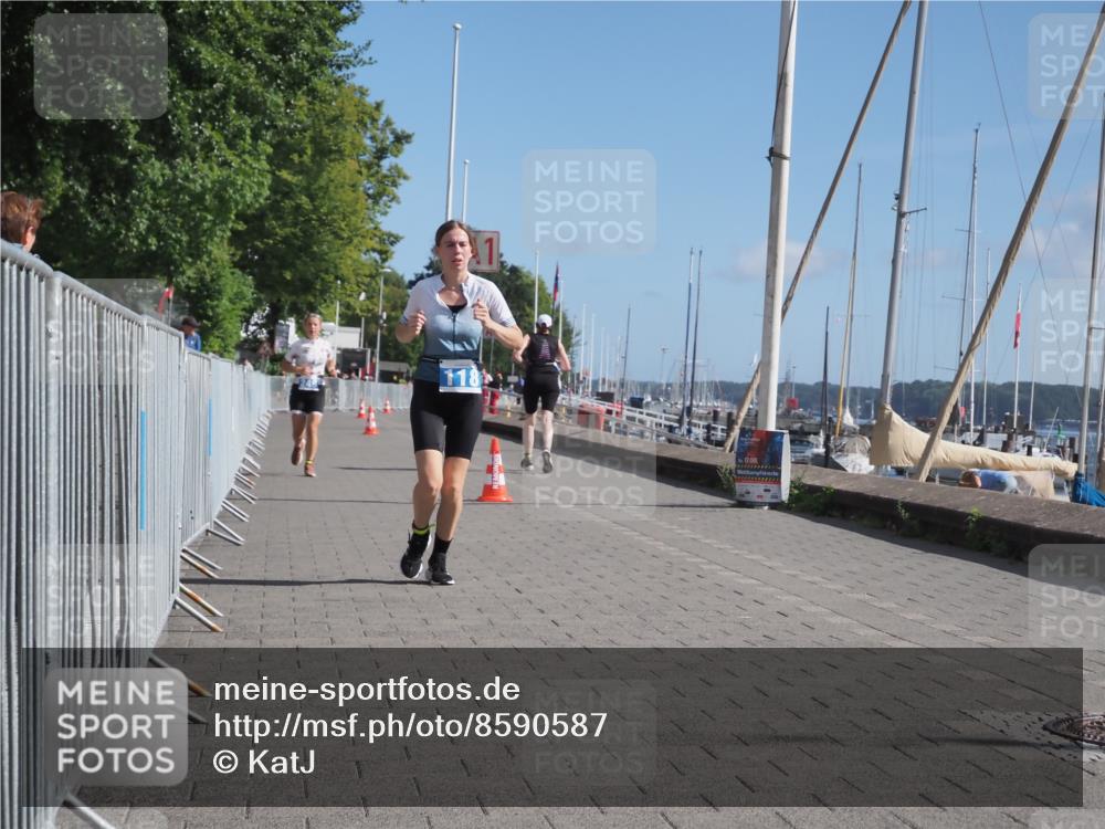 17.08.2025 - KN Förde Triathlon 2025 KatJ http://msf.ph/oto/8590587 17.08.2025 10:45:21 Laufen 118, 200, 249 meine-sportfotos.de