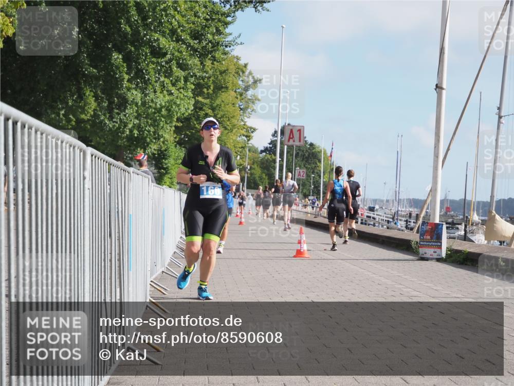 17.08.2025 - KN Förde Triathlon 2025 KatJ http://msf.ph/oto/8590608 17.08.2025 10:17:36 Laufen 102, 160, 186 meine-sportfotos.de