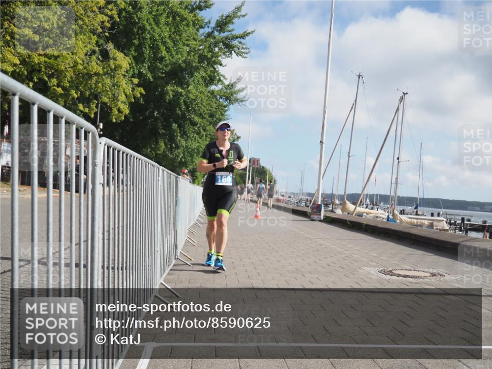 17.08.2025 - KN Förde Triathlon 2025 KatJ http://msf.ph/oto/8590625 17.08.2025 10:17:38 Laufen 102, 156, 160, 186 meine-sportfotos.de