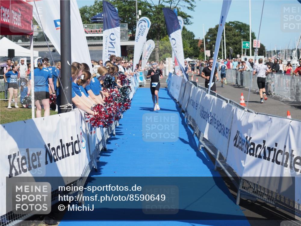 17.08.2025 - KN Förde Triathlon 2025 MichiJ http://msf.ph/oto/8590649 17.08.2025 13:50:06 Laufen 411 meine-sportfotos.de