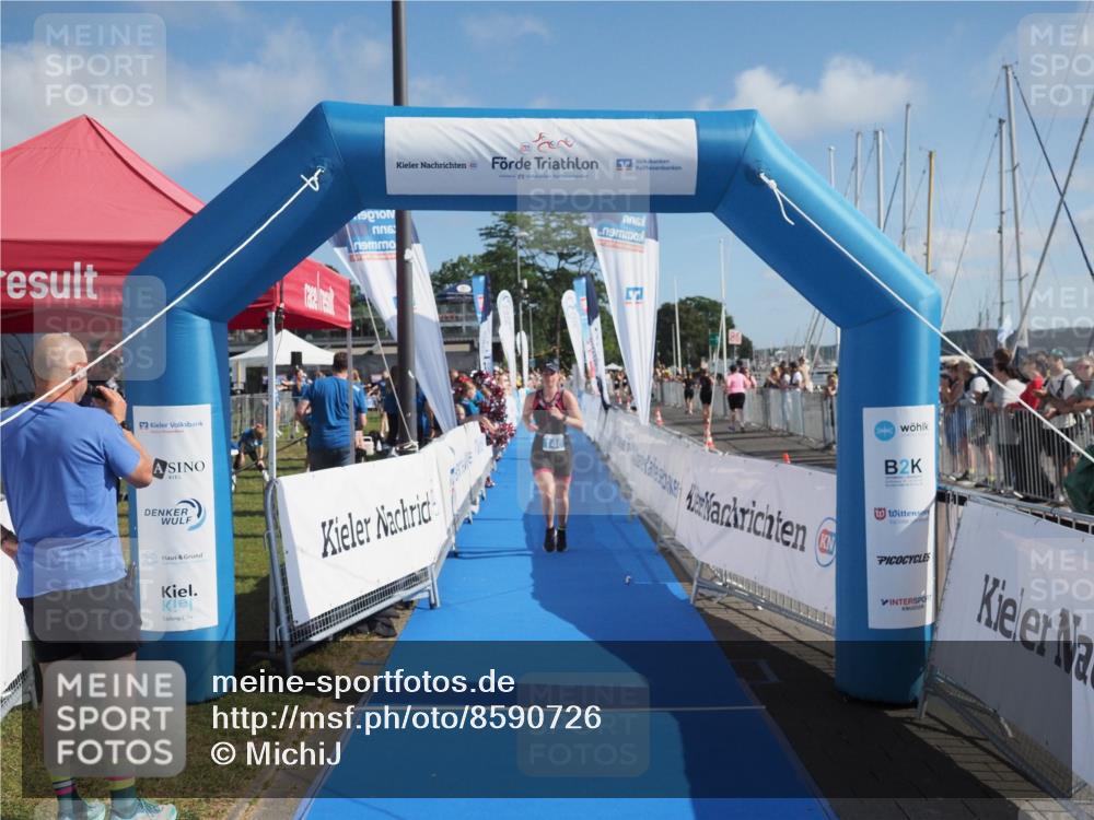 17.08.2025 - KN Förde Triathlon 2025 MichiJ http://msf.ph/oto/8590726 17.08.2025 10:32:23 Laufen 146, 173 meine-sportfotos.de