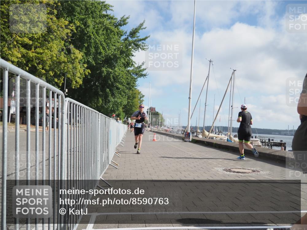 17.08.2025 - KN Förde Triathlon 2025 KatJ http://msf.ph/oto/8590763 17.08.2025 10:17:45 Laufen 102, 156, 186 meine-sportfotos.de