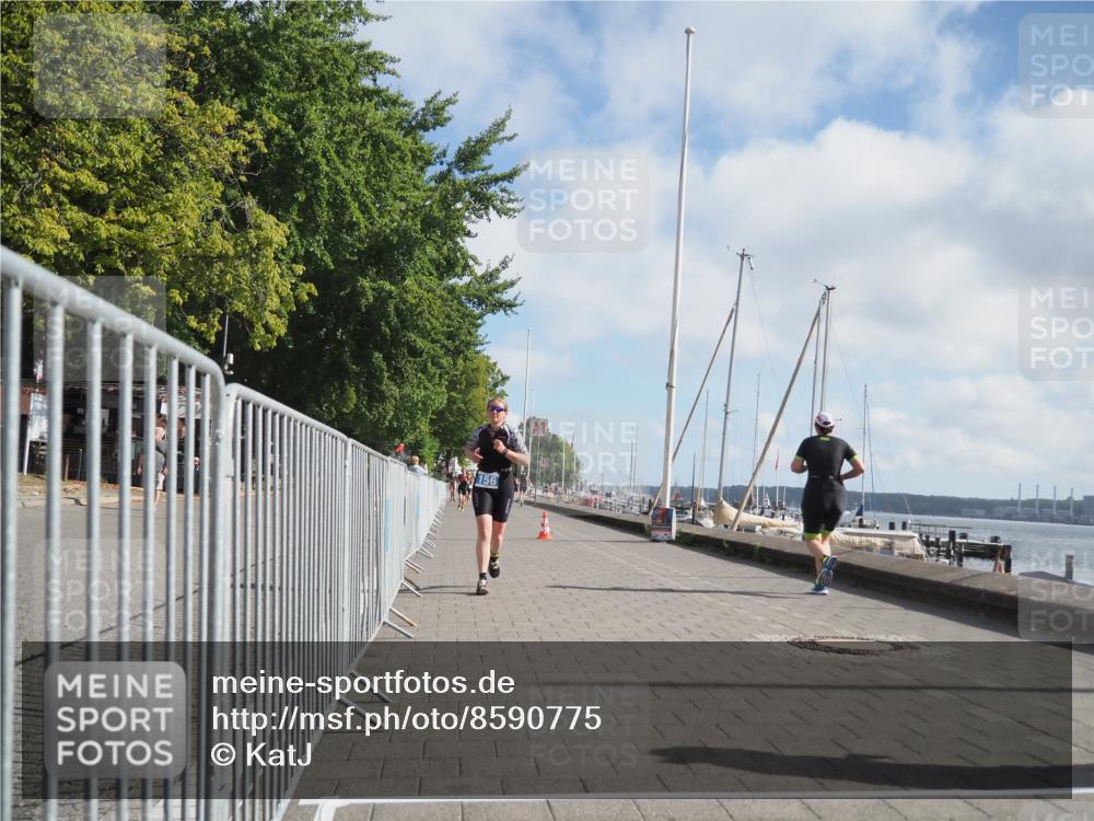 17.08.2025 - KN Förde Triathlon 2025 KatJ http://msf.ph/oto/8590775 17.08.2025 10:17:45 Laufen 102, 156, 186 meine-sportfotos.de