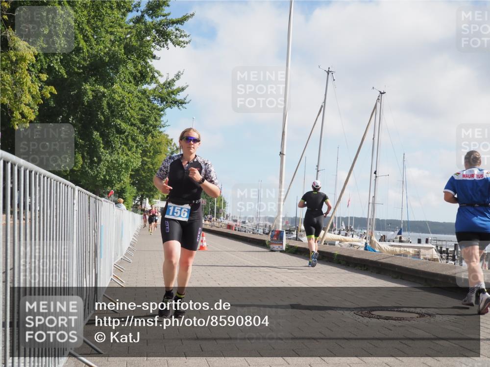 17.08.2025 - KN Förde Triathlon 2025 KatJ http://msf.ph/oto/8590804 17.08.2025 10:17:47 Laufen 102, 156 meine-sportfotos.de