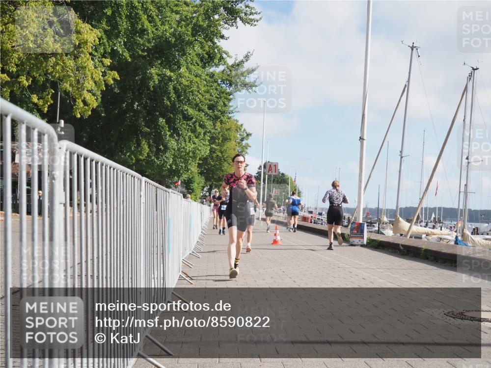 17.08.2025 - KN Förde Triathlon 2025 KatJ http://msf.ph/oto/8590822 17.08.2025 10:17:55 Laufen 143, 173, 204 meine-sportfotos.de