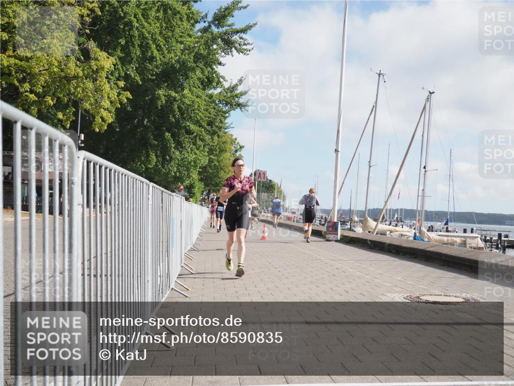 17.08.2025 - KN Förde Triathlon 2025 KatJ http://msf.ph/oto/8590835 17.08.2025 10:17:56 Laufen 143, 173, 204 meine-sportfotos.de