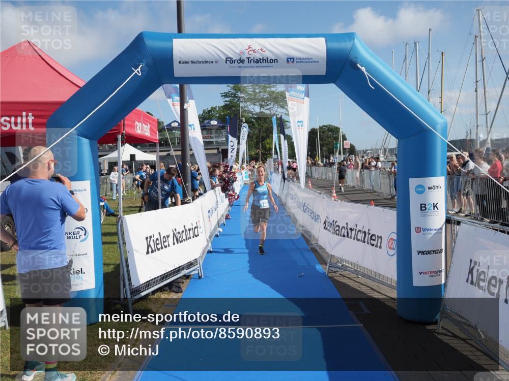 17.08.2025 - KN Förde Triathlon 2025 MichiJ http://msf.ph/oto/8590893 17.08.2025 10:32:40 Laufen 180 meine-sportfotos.de