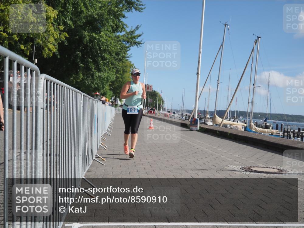 17.08.2025 - KN Förde Triathlon 2025 KatJ http://msf.ph/oto/8590910 17.08.2025 10:47:11 Laufen 199 meine-sportfotos.de