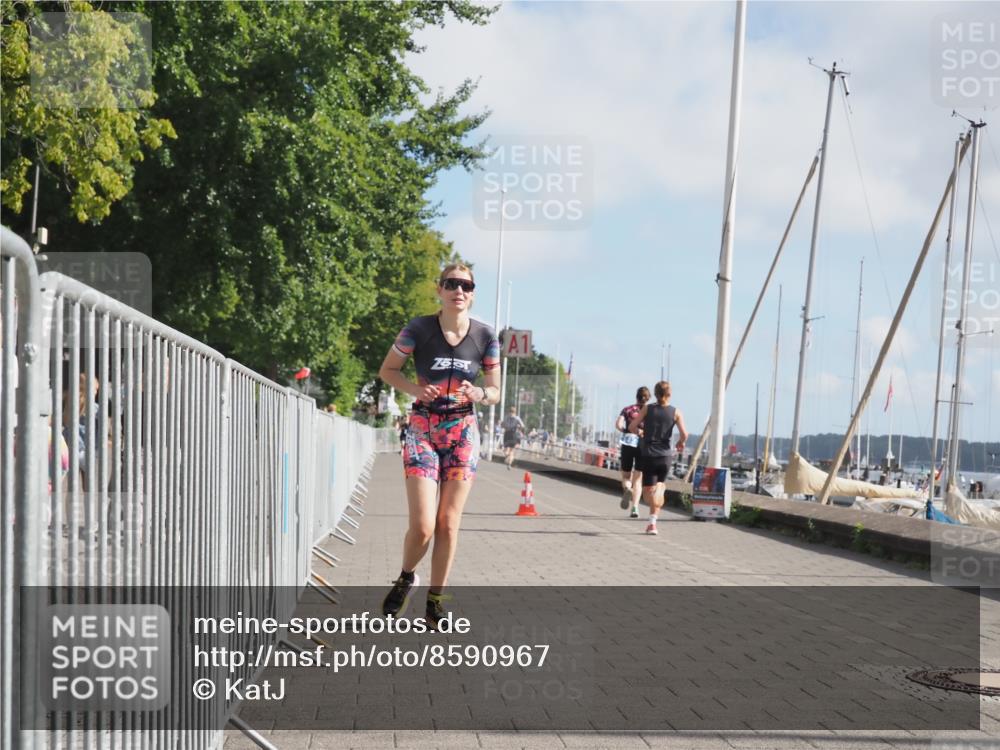 17.08.2025 - KN Förde Triathlon 2025 KatJ http://msf.ph/oto/8590967 17.08.2025 10:18:06 Laufen 173, 188 meine-sportfotos.de