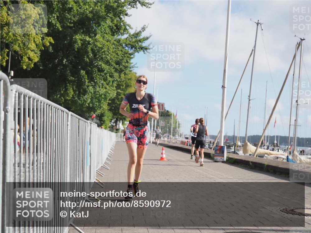 17.08.2025 - KN Förde Triathlon 2025 KatJ http://msf.ph/oto/8590972 17.08.2025 10:18:06 Laufen 173, 188 meine-sportfotos.de