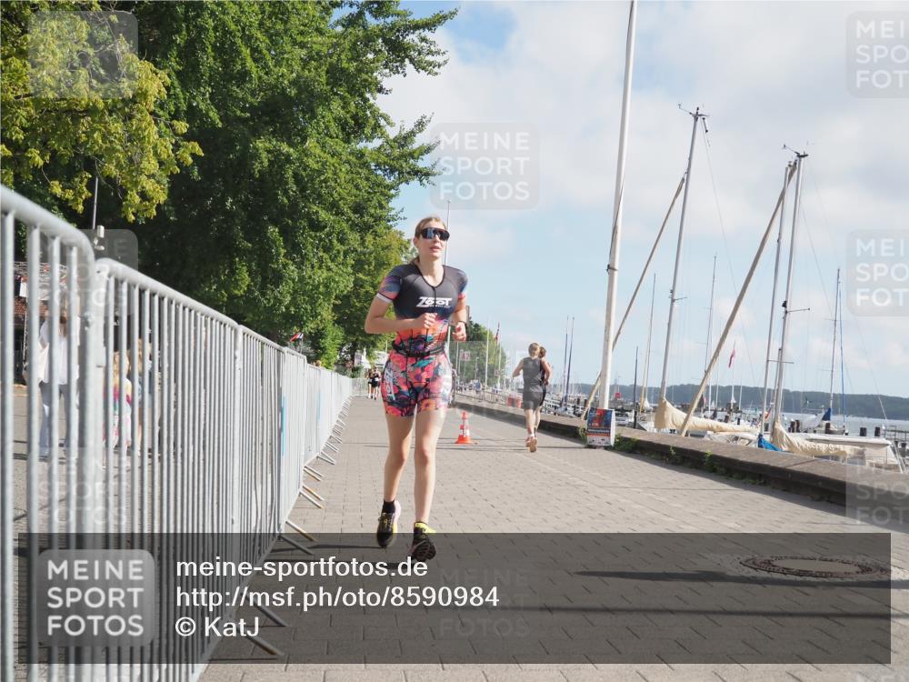 17.08.2025 - KN Förde Triathlon 2025 KatJ http://msf.ph/oto/8590984 17.08.2025 10:18:06 Laufen 173, 188 meine-sportfotos.de