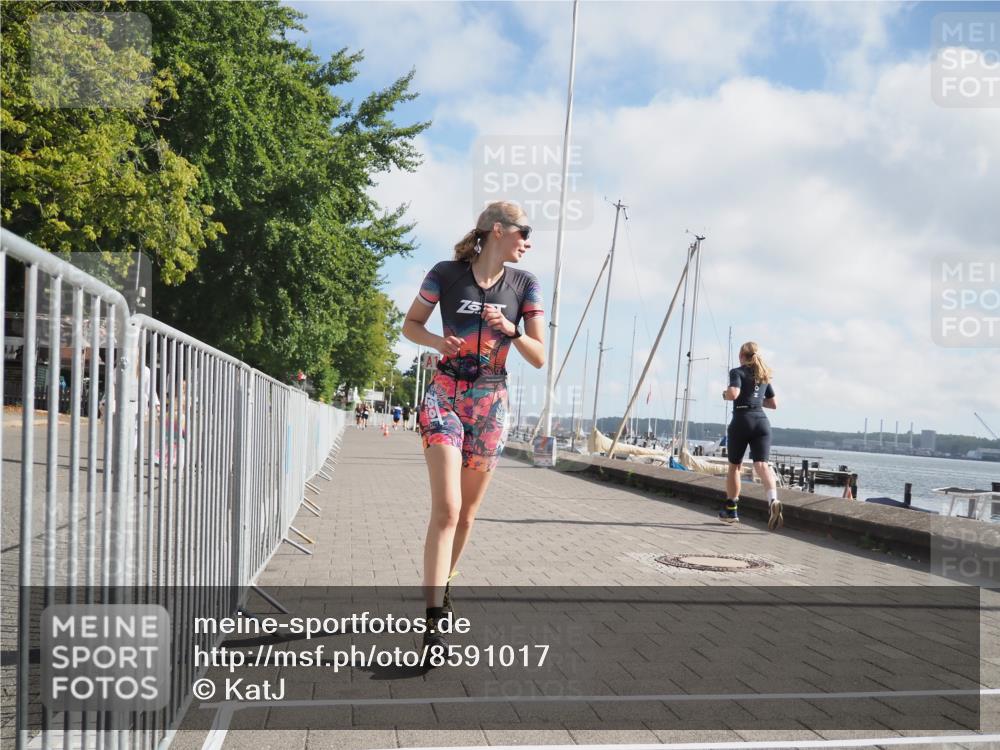 17.08.2025 - KN Förde Triathlon 2025 KatJ http://msf.ph/oto/8591017 17.08.2025 10:18:07 Laufen 188 meine-sportfotos.de