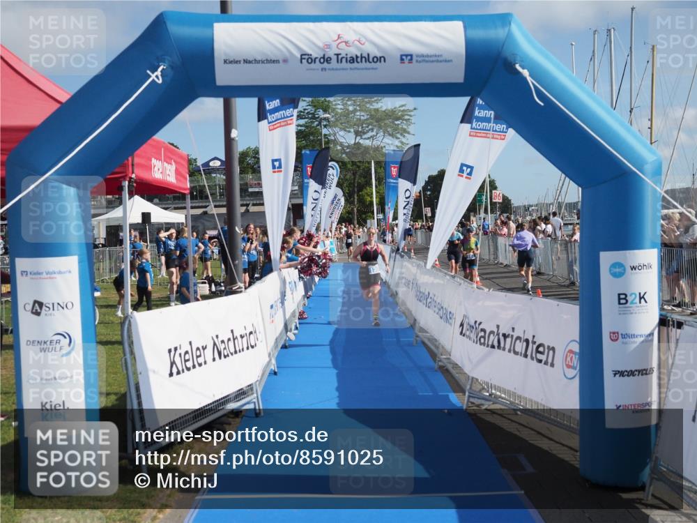 17.08.2025 - KN Förde Triathlon 2025 MichiJ http://msf.ph/oto/8591025 17.08.2025 10:33:04 Laufen 130 meine-sportfotos.de
