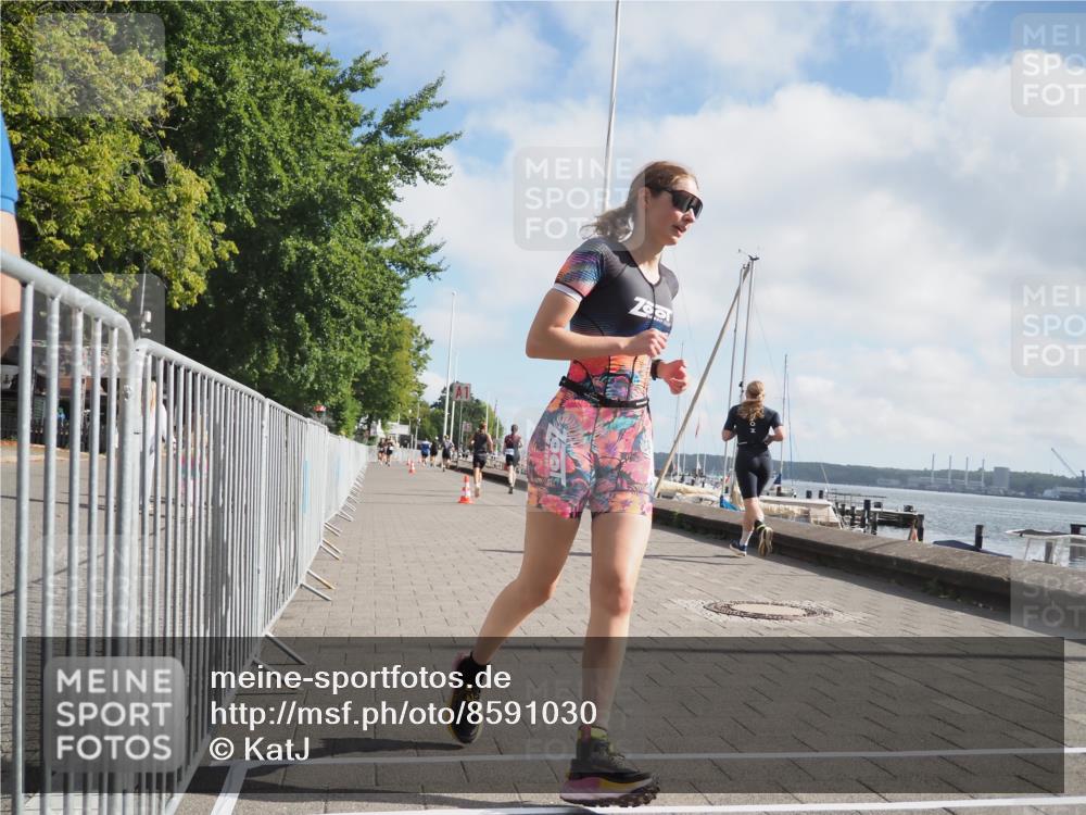17.08.2025 - KN Förde Triathlon 2025 KatJ http://msf.ph/oto/8591030 17.08.2025 10:18:08 Laufen 188 meine-sportfotos.de