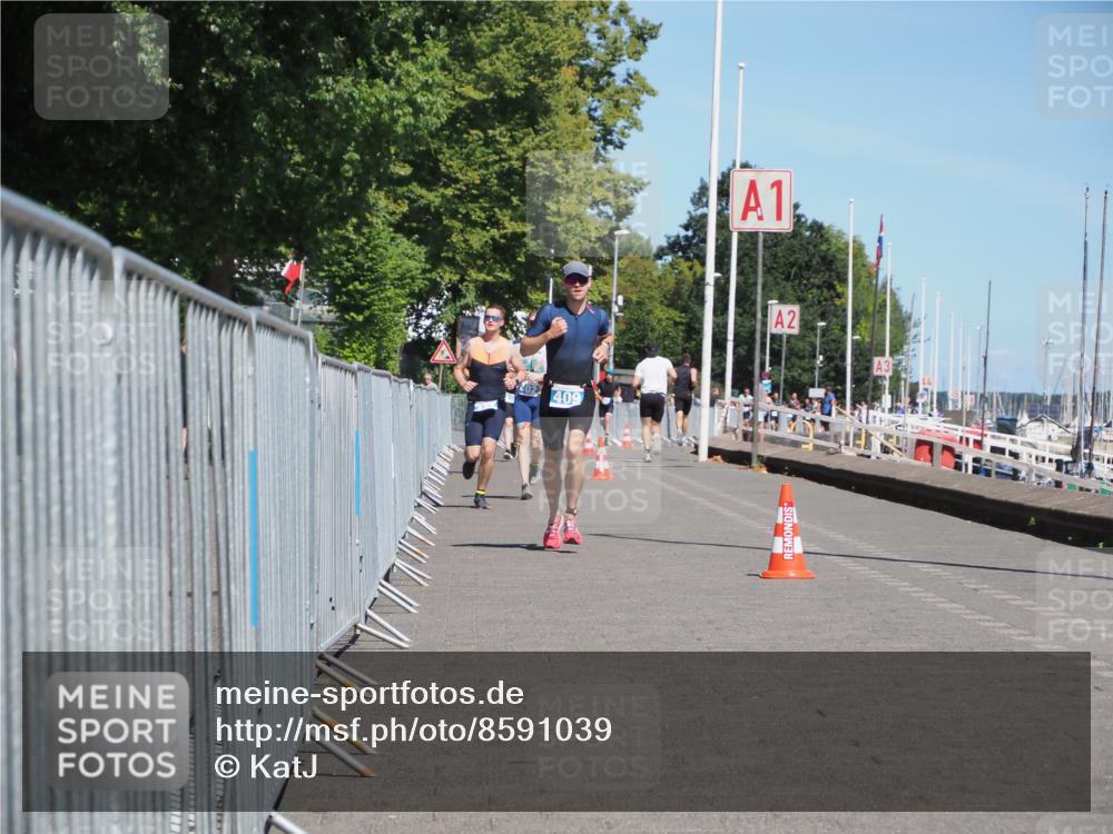 17.08.2025 - KN Förde Triathlon 2025 KatJ http://msf.ph/oto/8591039 17.08.2025 13:36:58 Laufen 409 meine-sportfotos.de
